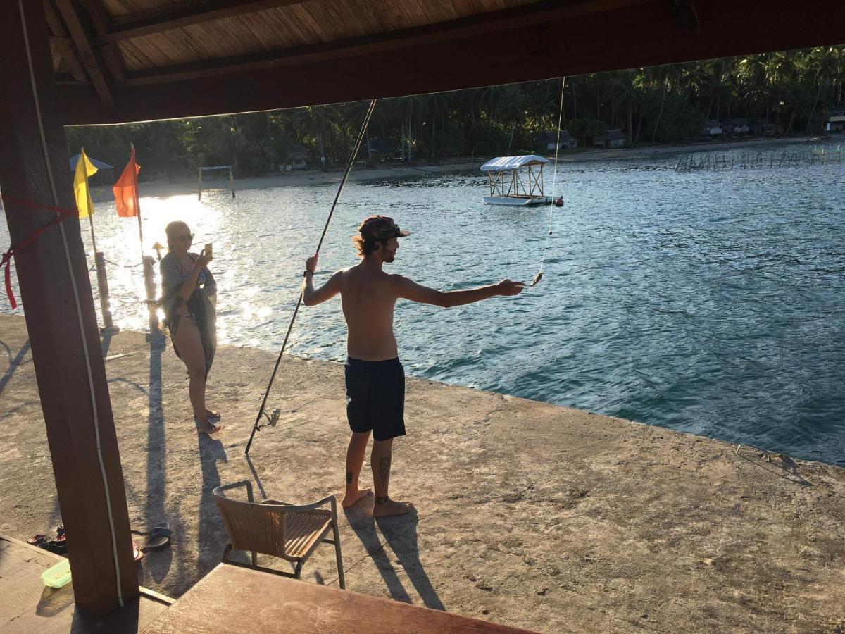 Pangulatan Beach Resort El Nido Bagian luar foto