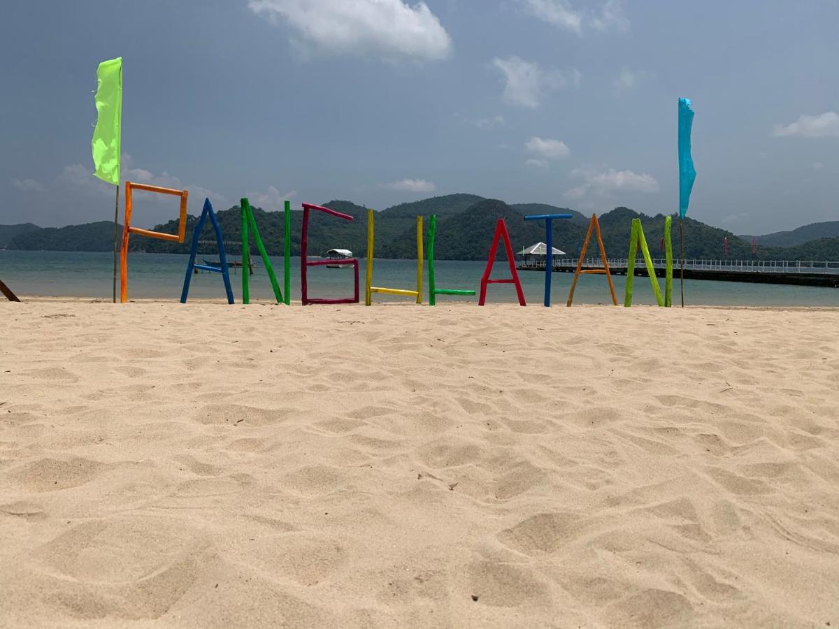 Pangulatan Beach Resort El Nido Bagian luar foto